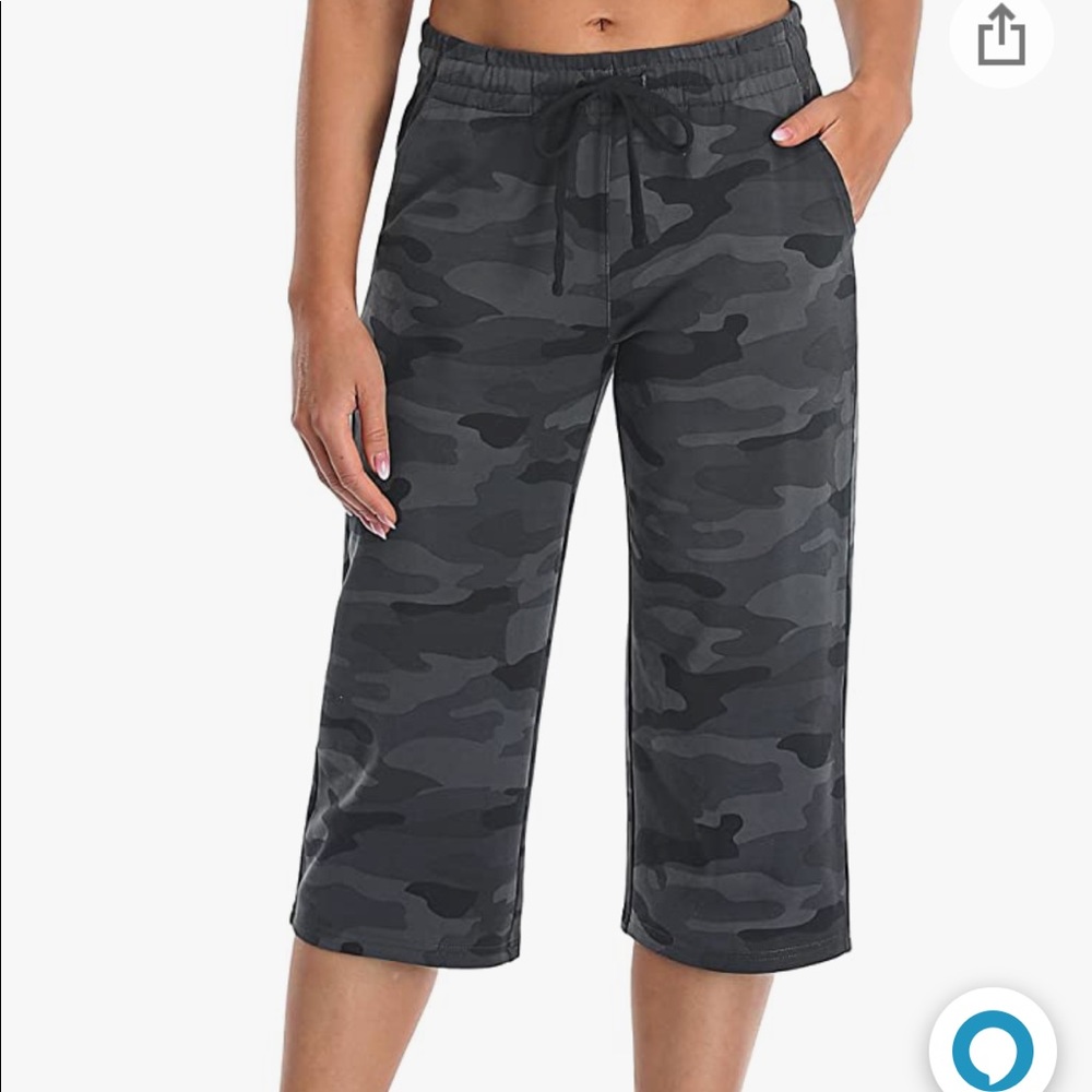SPECIALMAGIC Women's Capri Pants